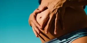 Perjudica la hernia umbilical al embarazo? - Blog SaludOnNet